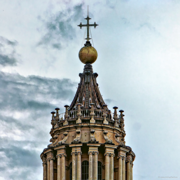 Center of history (mbv-1020773-100x100)